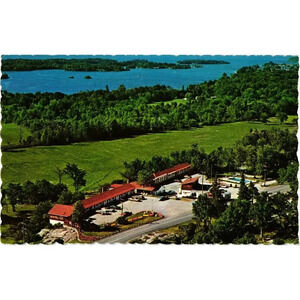 Gateway Motel Restaurant & Christmas Gift Shop 1000 Islands Ontario Postcard